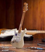 Jimi Hendrix Woodstock Fender Mini Guitar Replica